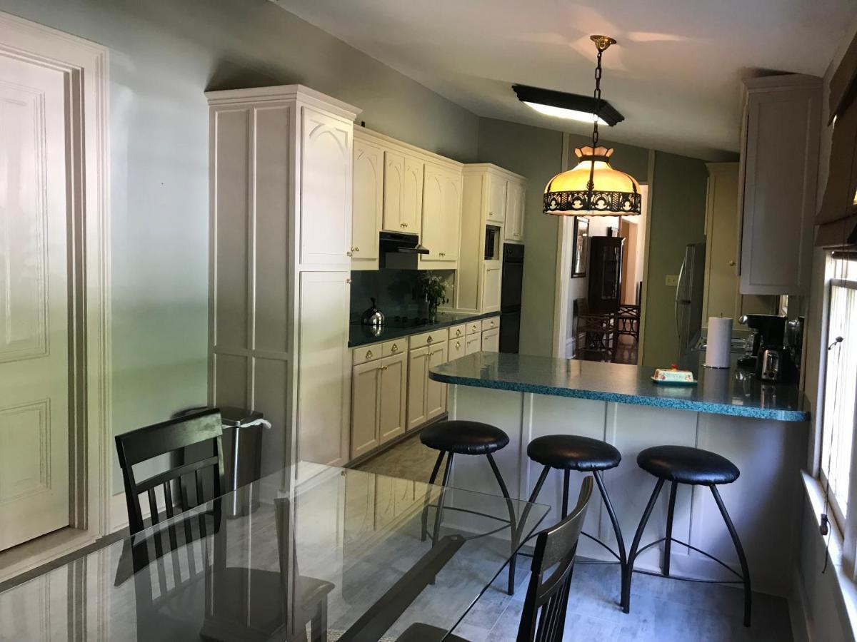 נאטשז Stanton Guest House מראה חיצוני תמונה